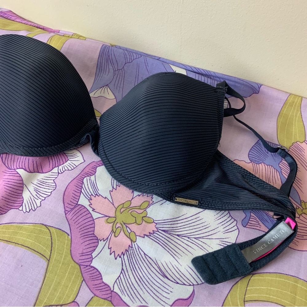 EUC Vince Camuto Push Up Navy Underwire Bra 34C